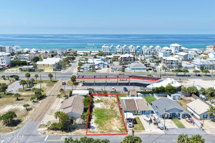 Property Photo:  8307 Elizabeth Avenue  FL 32408 