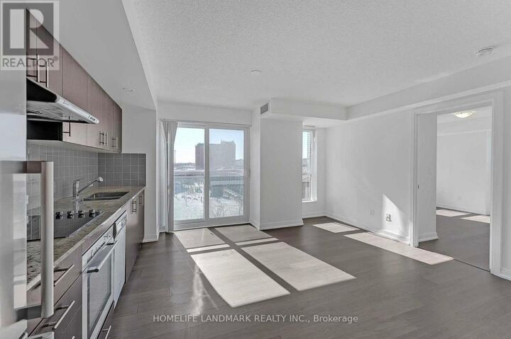 Property Photo:  255 Village Green Square 503  ON M1S 0L7 
