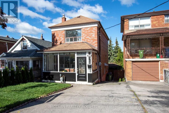 Property Photo:  496 Northcliffe Boulevard Mn&Amp2nd  ON M6E 3L5 