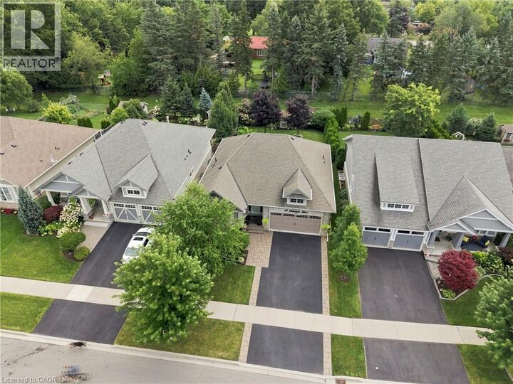 Property Photo:  13 Oakdale Boulevard  ON L0R 2A0 