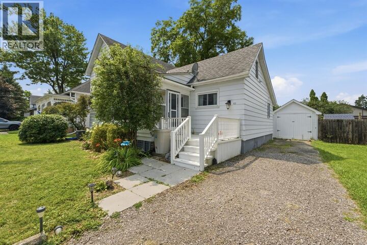 Property Photo:  421 West Street  ON N0N 1R0 