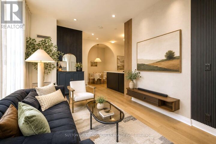 Property Photo:  15 Zorra Street 104  ON M8Z 0C1 