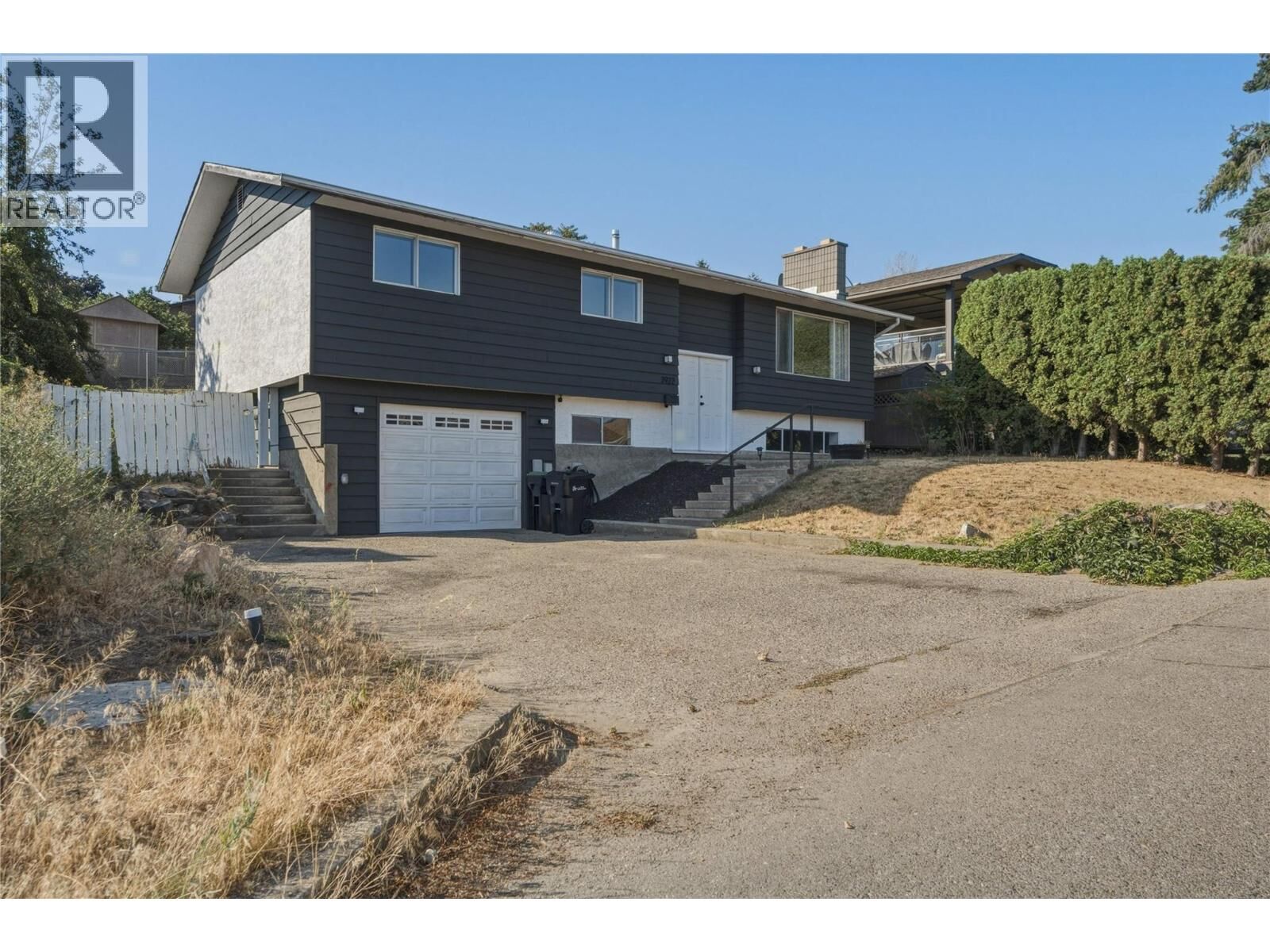 Property Photo:  3922 21 Avenue  BC V1T 6R2 
