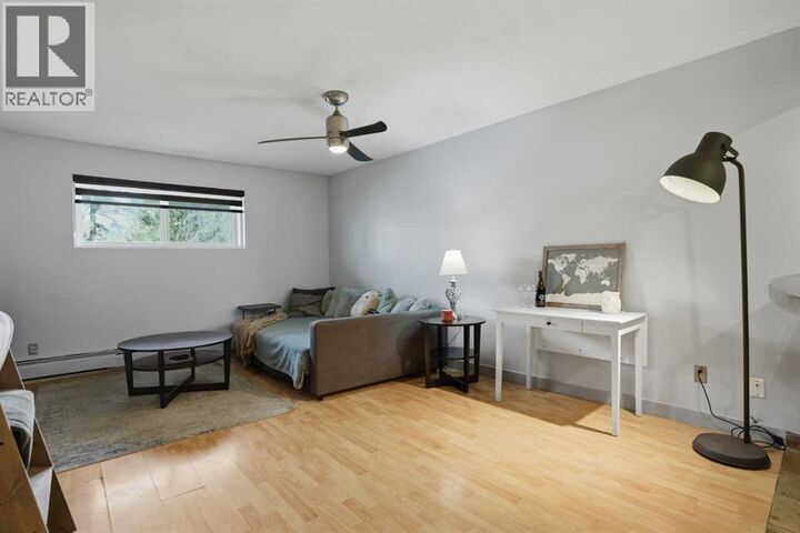 Property Photo: 1821 17A Street Southwest AB T2T 4R7