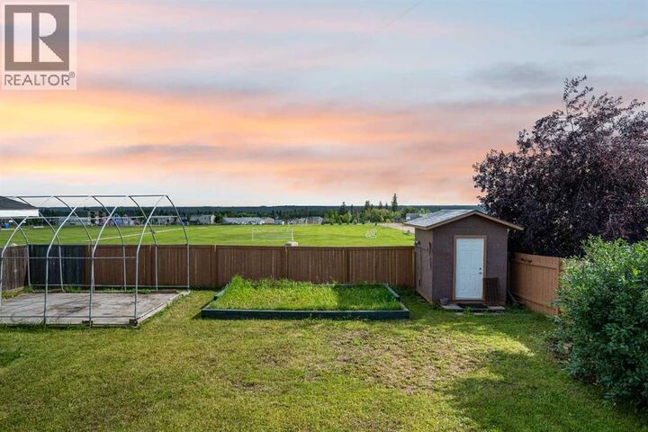 Property Photo:  189 Sitka Drive  AB T9H 3C1 