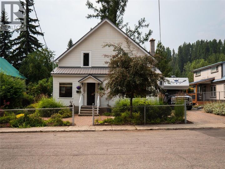 Property Photo: 36 Howard Street BC V1A 2G2