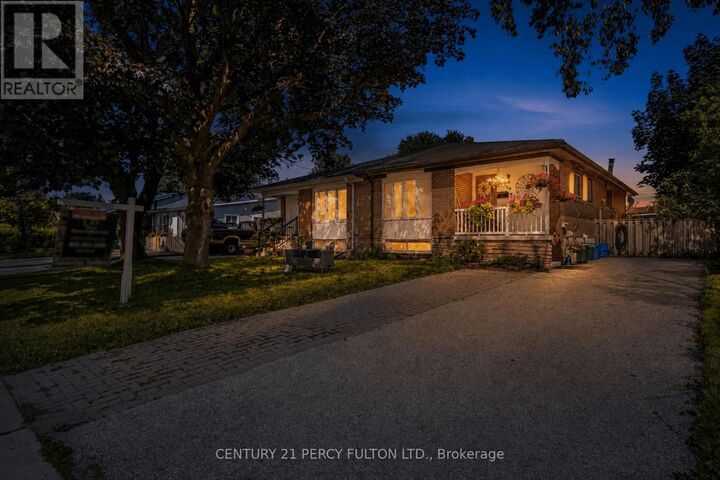 Property Photo: 719 Balaton Avenue ON L1W 1W3