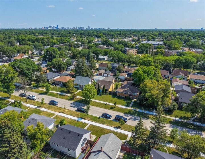 Property Photo: 538 Centennial Street MB R3N 1P9