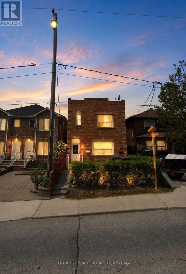 Property Photo:  352 Caledonia Road  ON M6E 4T6 