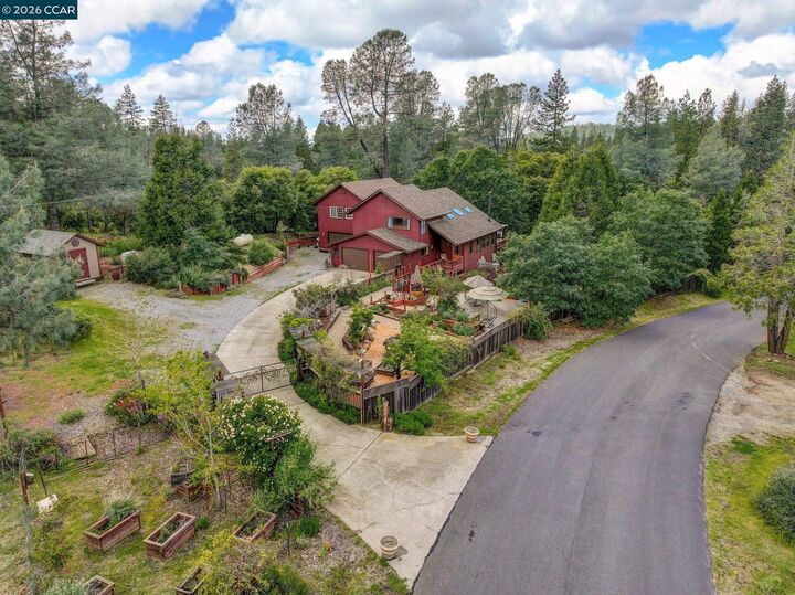 Property Photo:  5184 Darby Russell Rd  CA 95247 