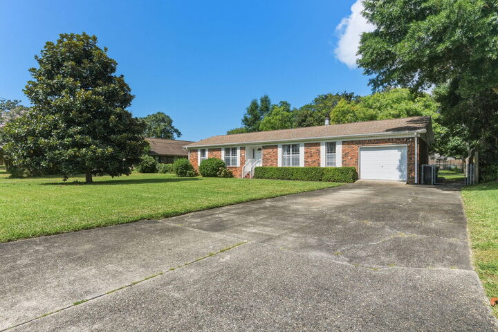 Property Photo: 102 NW Cape Drive FL 32548