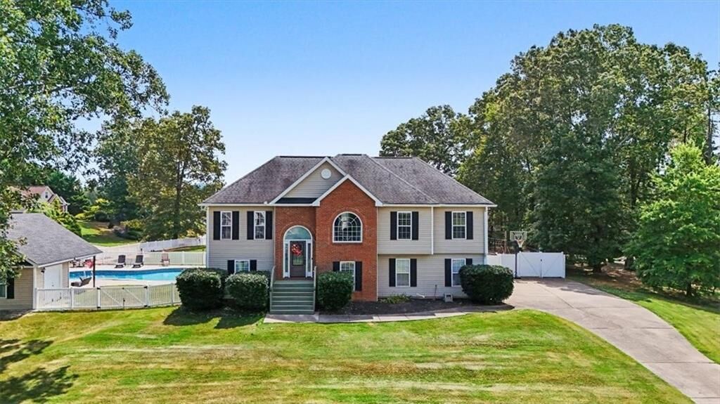 Property Photo: 36 Valley Edge Drive GA 30153