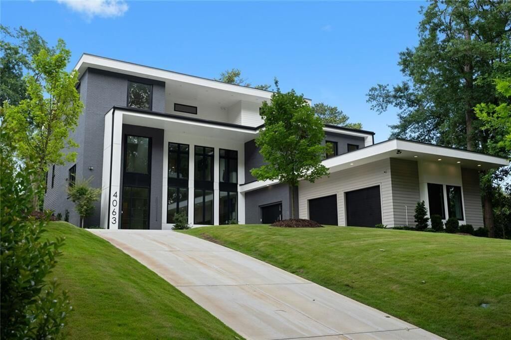 Property Photo: 4063 Rickenbacker Drive NE GA 30342