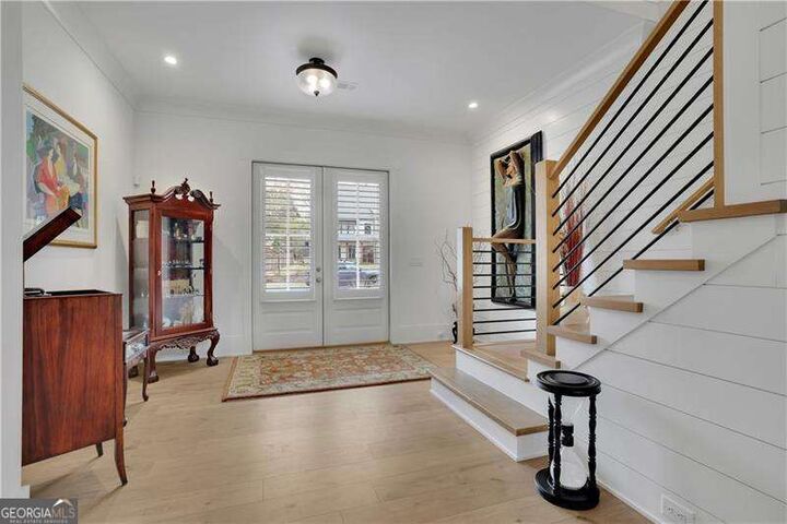 Property Photo:  120 Chateau Place  GA 30188 