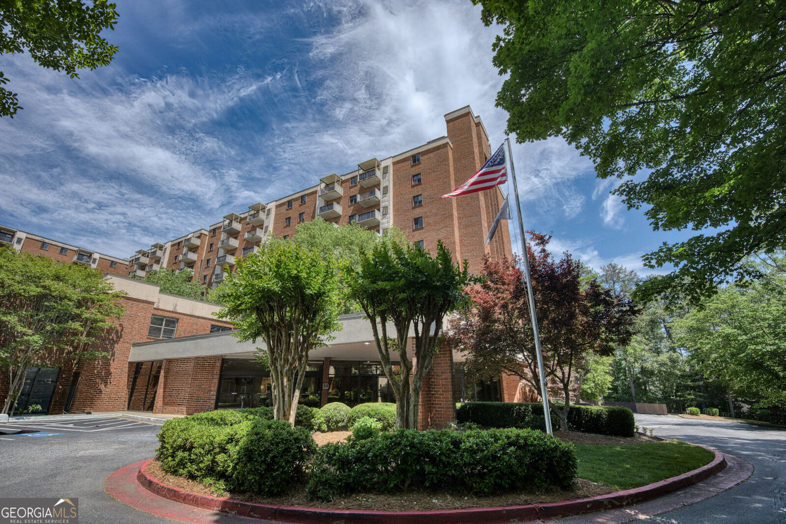 Property Photo:  300 Johnson Ferry Road NE A207  GA 30328 