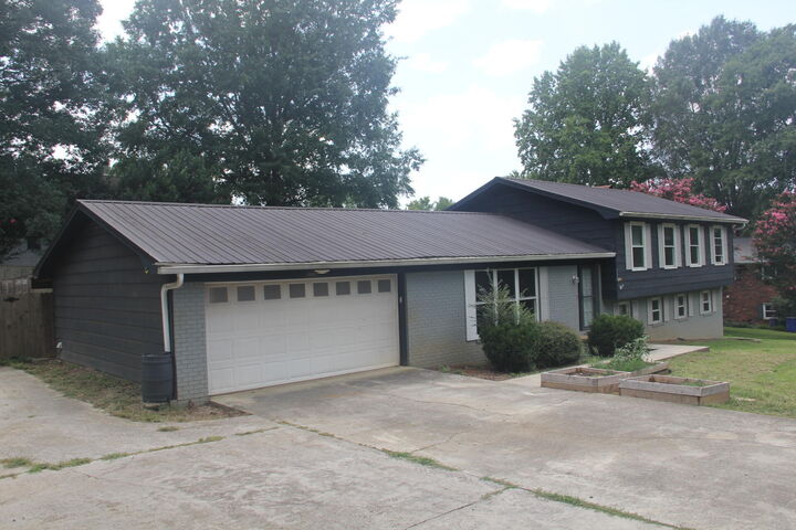 Property Photo: 532 Hunter Trail NE TN 37312