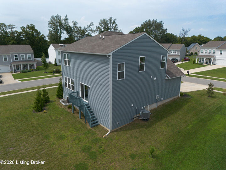Property Photo:  356 Birchwood Dr  KY 40165 