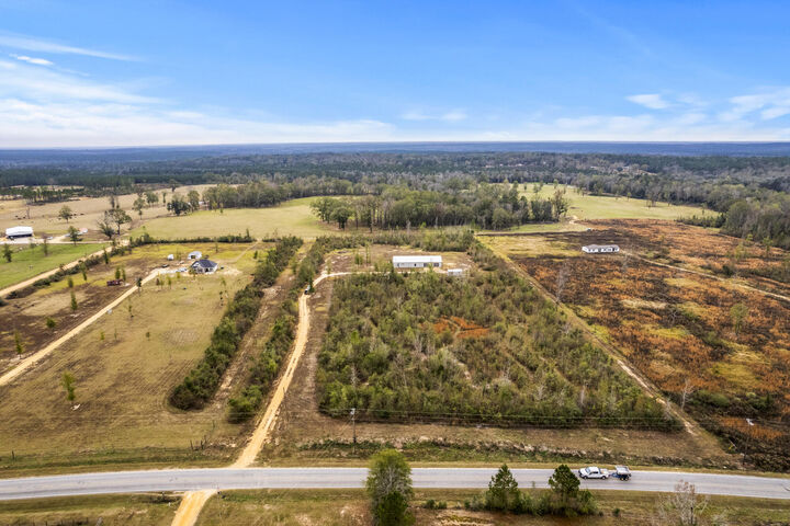 Property Photo:  284 W Wire Rd.  MS 39573 