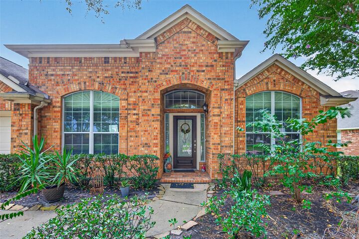 Property Photo: 10422 Pavonia Drive TX 77095