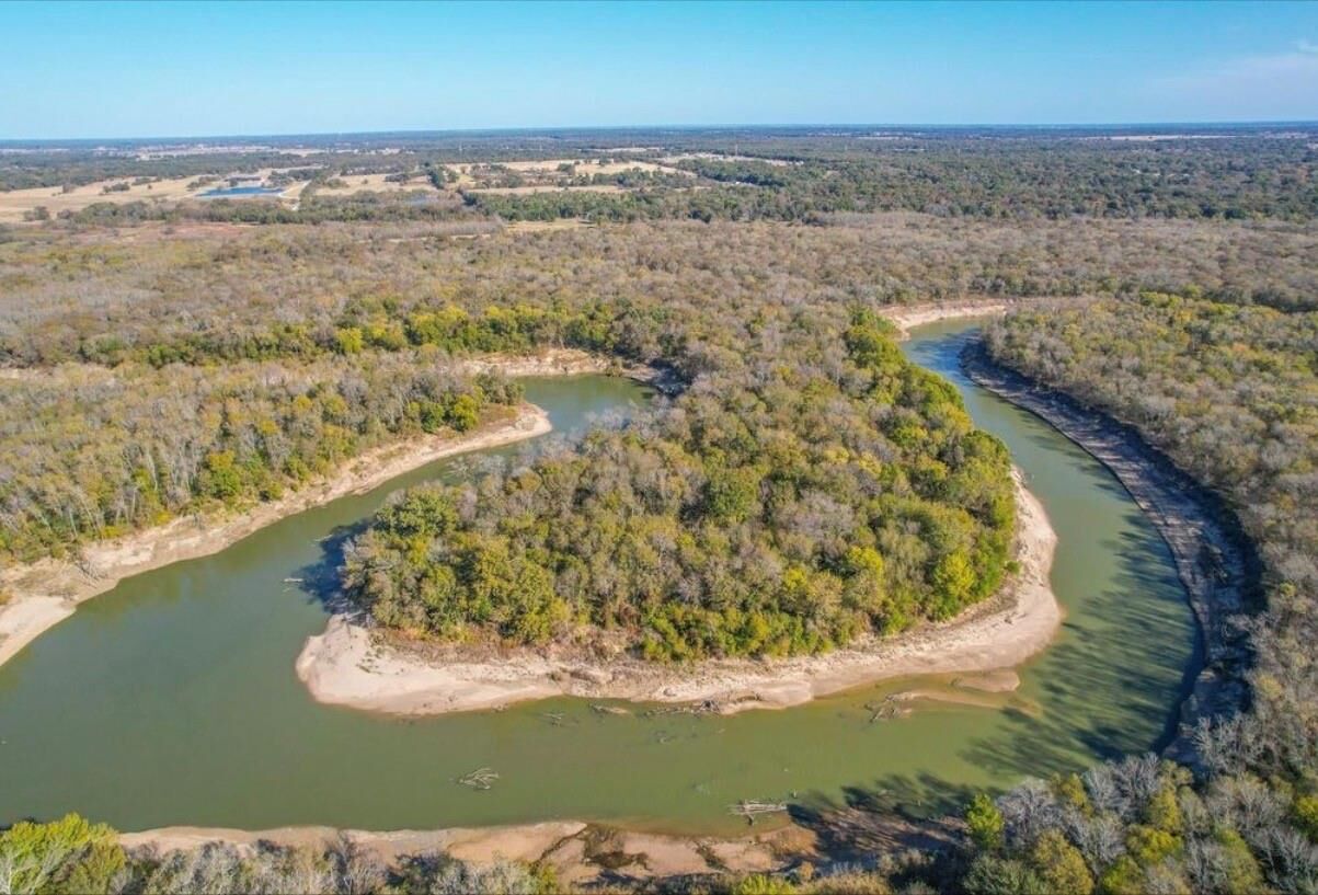 Property Photo:  10630 River Ranch Rd  TX 75143 