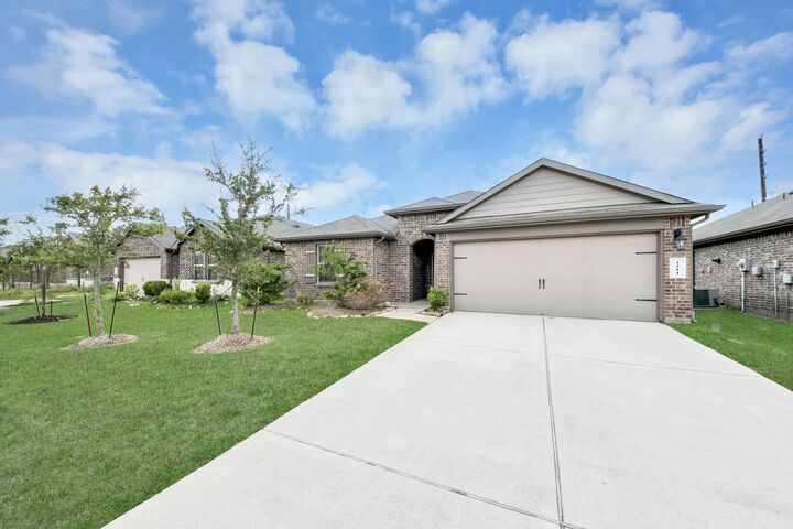 Property Photo: 3314 Zephyr Park Ln TX 77494