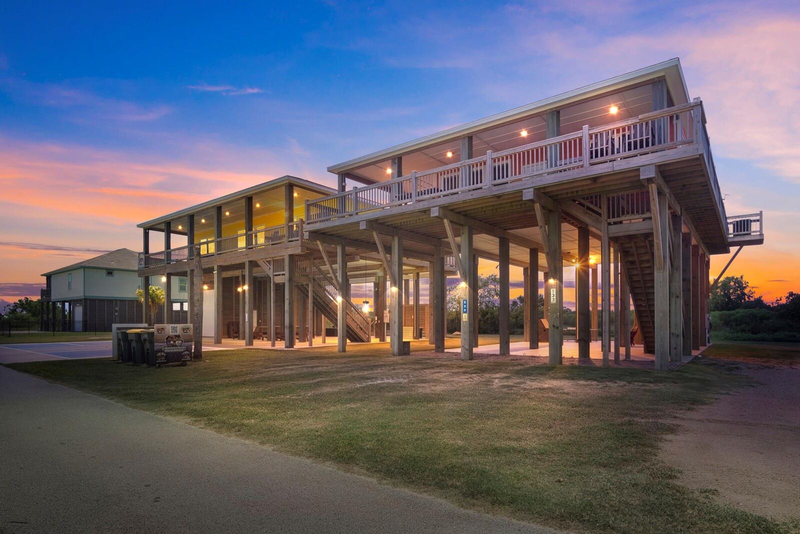 Property Photo: 933 Magnolia Lane TX 77650
