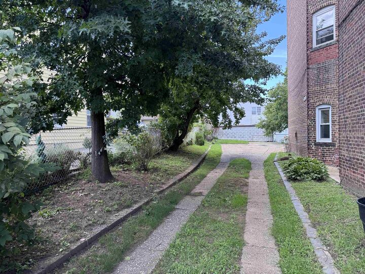 Property Photo:  75 Wright Ave 3  NJ 07306 