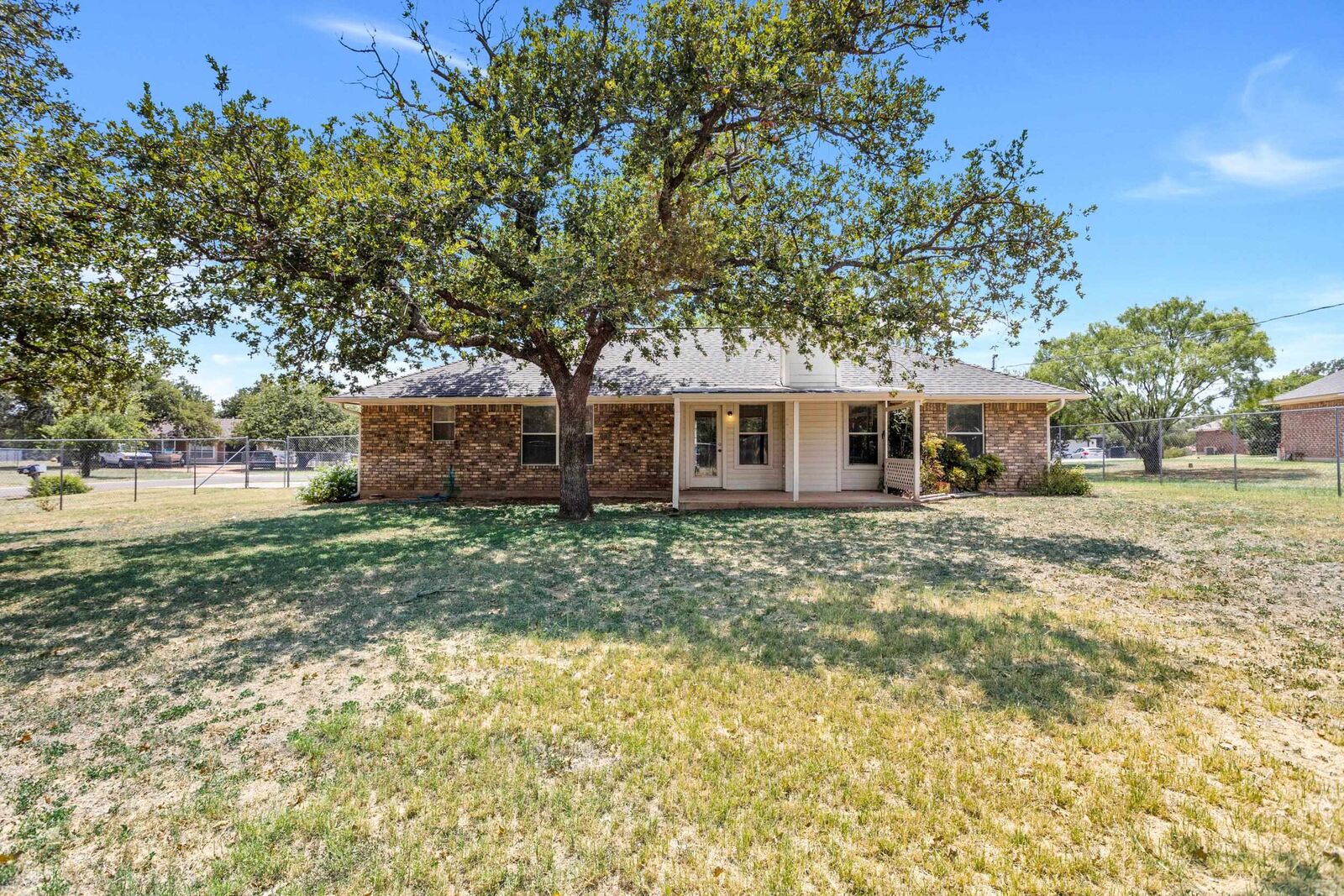 Property Photo: 105 County Road 146 TX 78611