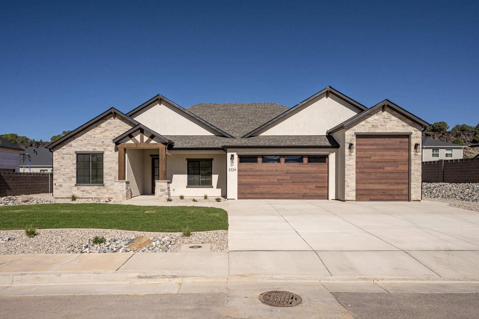 Property Photo: 2324 S Eagle Ridge Dr UT 84720