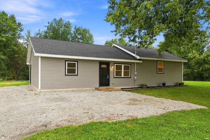 Property Photo:  2854 S Lima Road  IN 46755-3432 