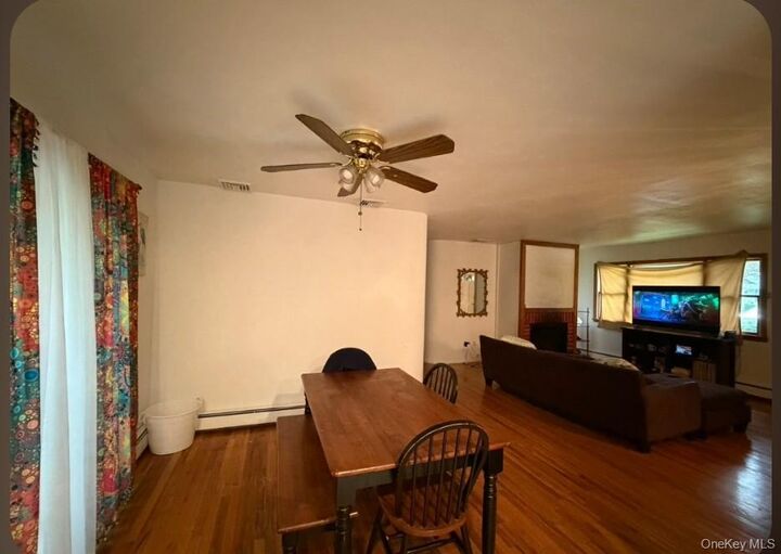 Property Photo:  139 Parkside Avenue  NY 11764 