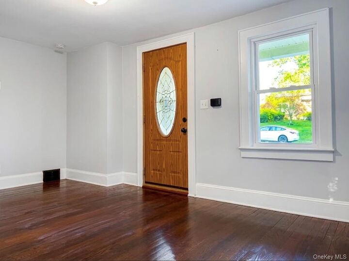Property Photo:  26 Gardner Avenue  NY 10940 