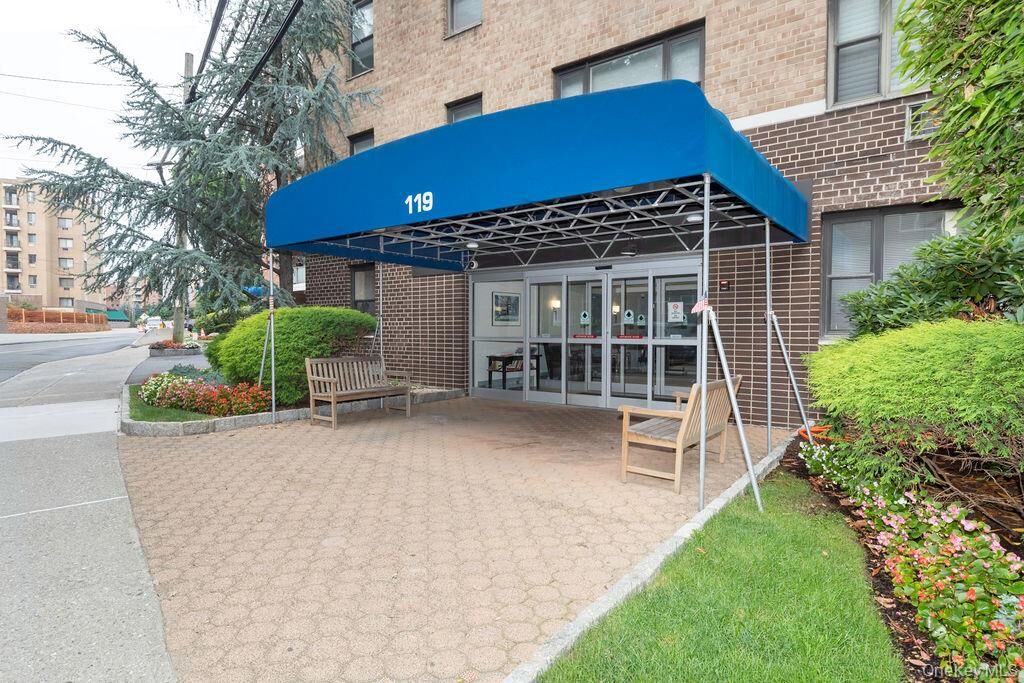 Property Photo:  119 E Hartsdale Avenue 7F  NY 10530 