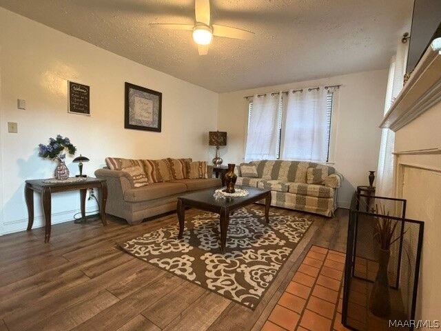 Property Photo: 1005 Memorial Avenue AL 36701