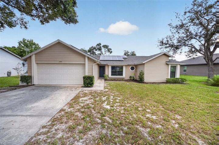 Property Photo:  2495 E Tipton Drive  FL 32738 