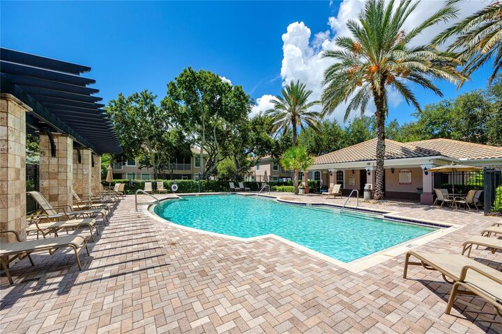 Property Photo:  894 Lantern Way  FL 33765 