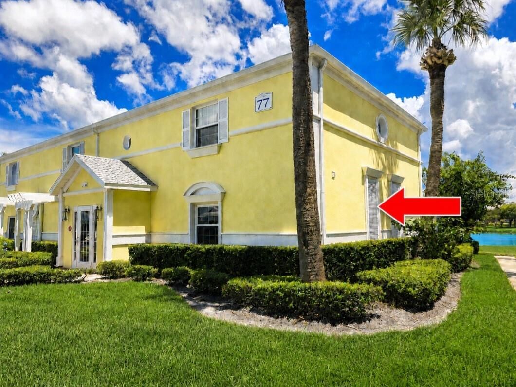 Property Photo: 118 Pompano Drive SE B FL 33705