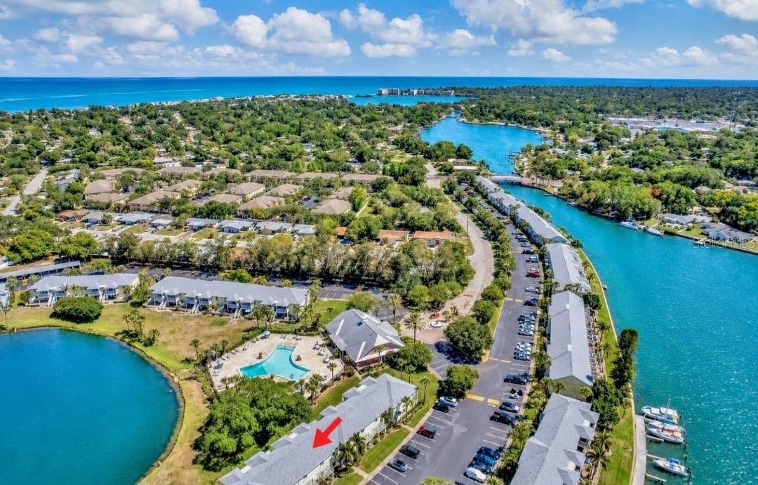 Property Photo:  118 Pompano Drive SE B  FL 33705 