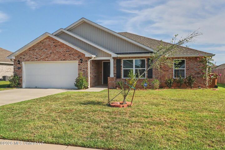 Property Photo: 1059 Enclave Circle MS 39560