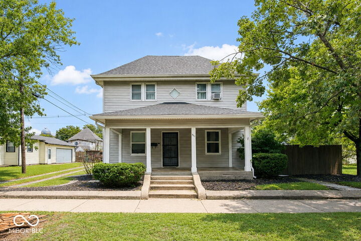Property Photo: 611 S Lebanon Street IN 46052
