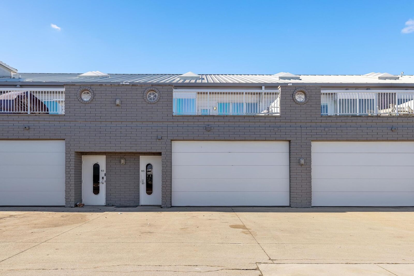 Property Photo:  65 Sea Ray Boulevard 7  MI 48045 