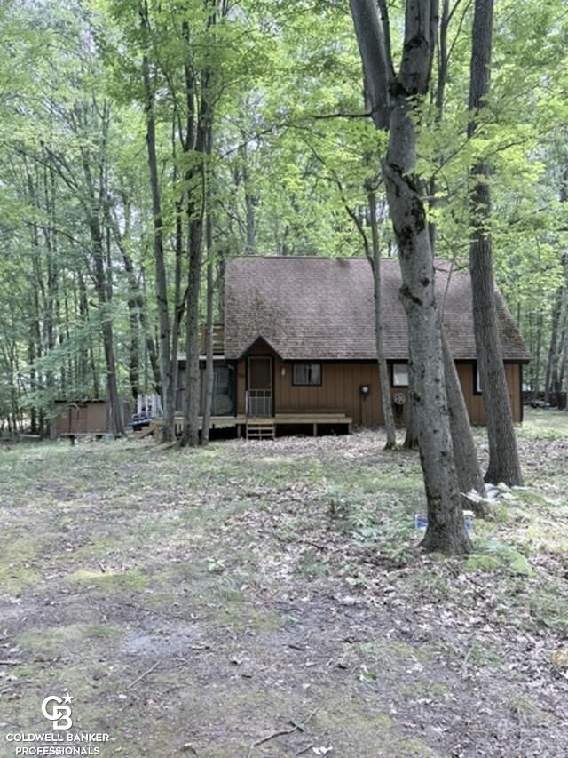Property Photo: 186 Hills Cir Circle MI 49655
