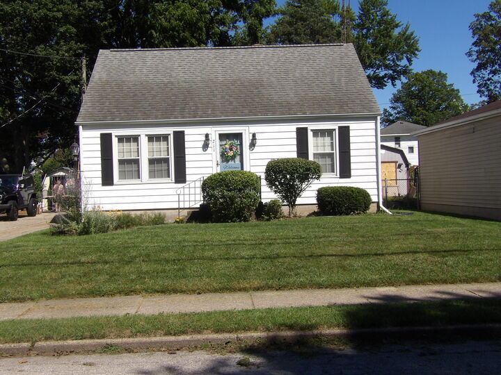 Property Photo: 211 N 14th Street MI 49120