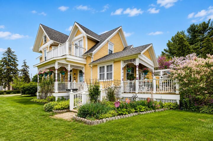 Property Photo: 108 N Barton Street MI 49117