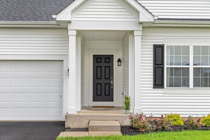Property Photo: 1662 Patterson Avenue IL 60542