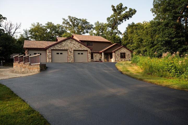 Property Photo:  4746 S Knoll Road  IL 61068 