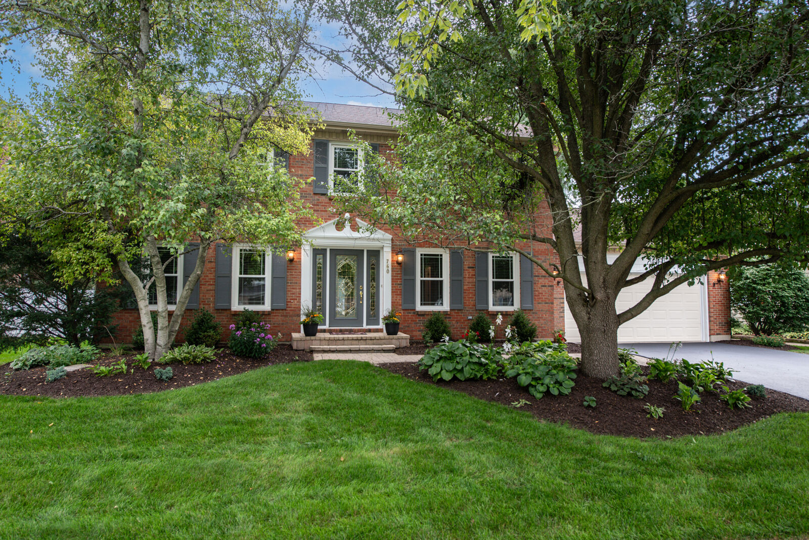 Property Photo:  760 S River Road  IL 60540 