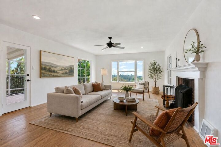 Property Photo:  214 Sequoia Drive  CA 91105 