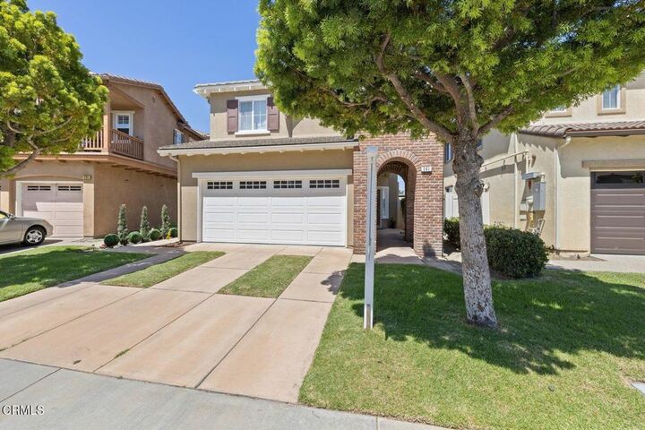 Property Photo:  241 Bishop Way  CA 93033 
