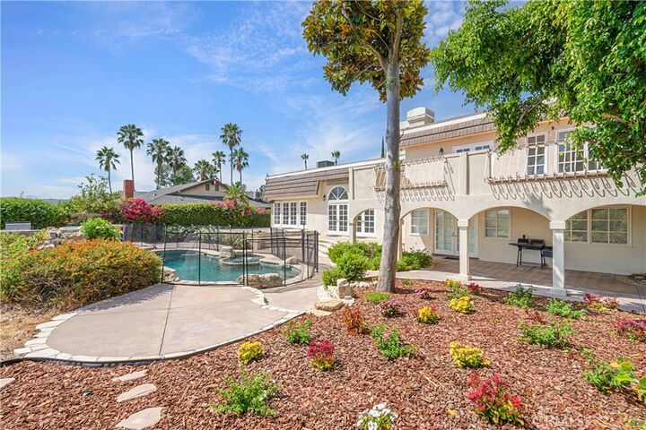 Property Photo:  23900 Berdon Street  CA 91367 